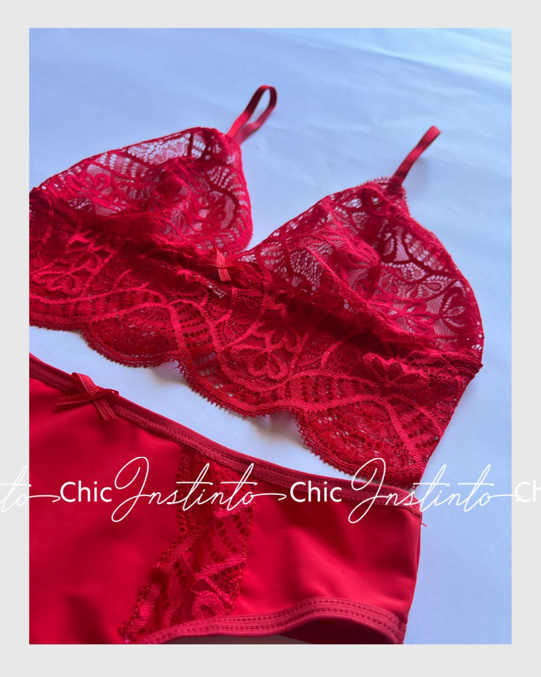 Instinto Chic Encaje Rojo