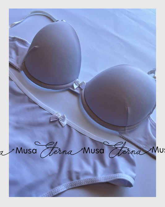 Eterna Musa Blanca